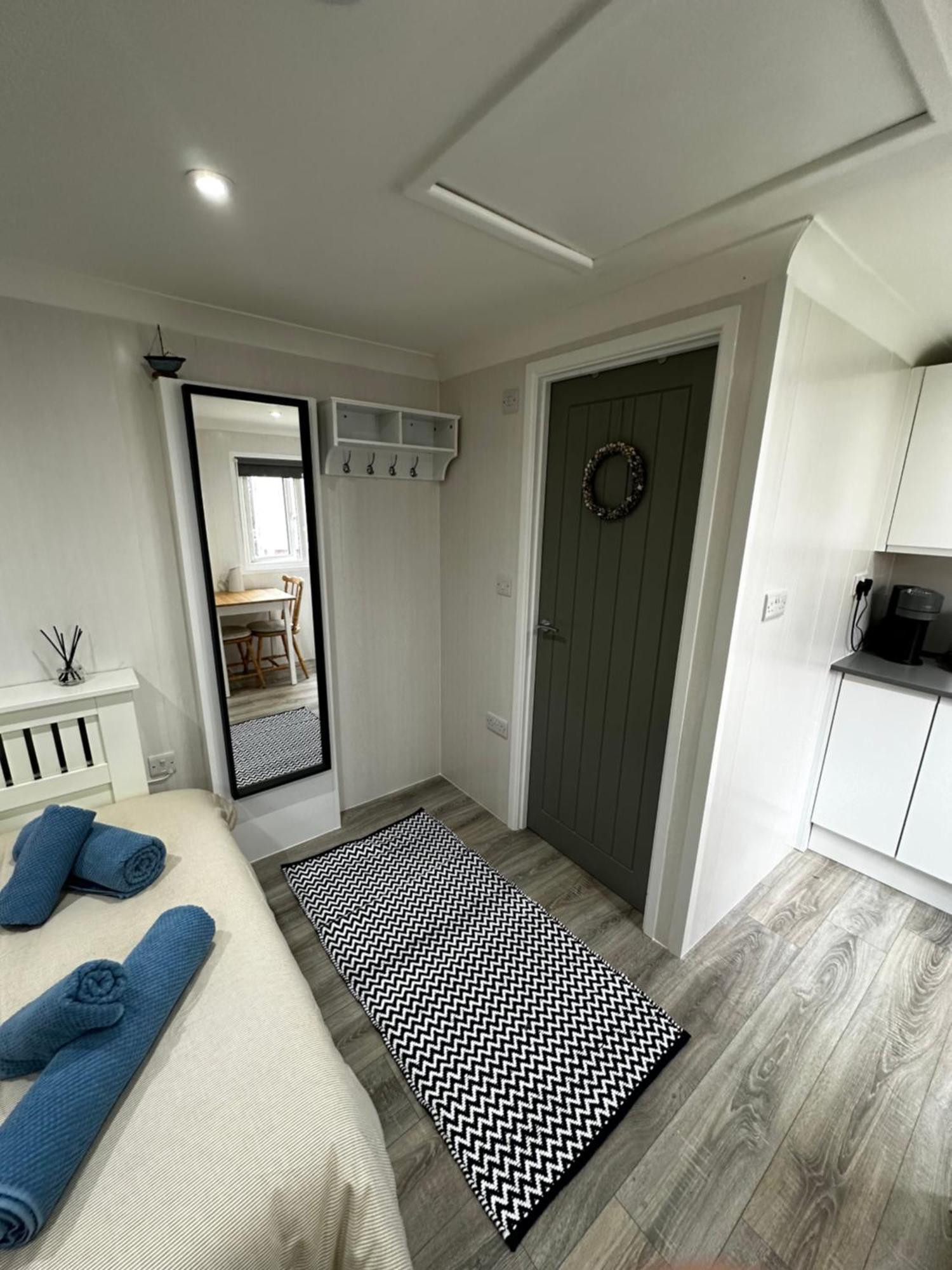 Peaceful Southbourne Studio - Pets Welcome Bournemouth Exterior photo